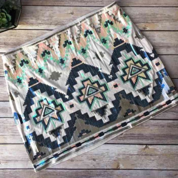 Sale! Sequin Aztec tribal mini skirt - Picture 4 of 7